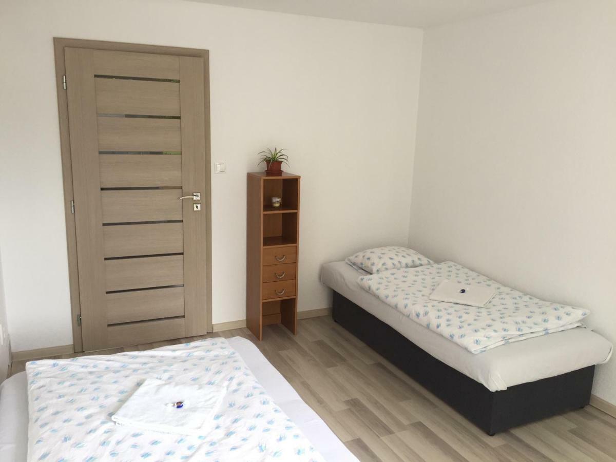 City Centre Apartment Liptovský Mikuláš Exteriör bild