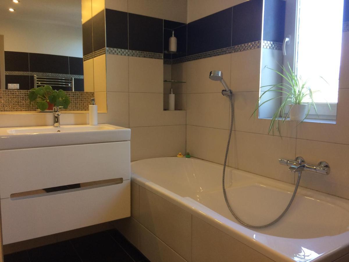 City Centre Apartment Liptovský Mikuláš Exteriör bild